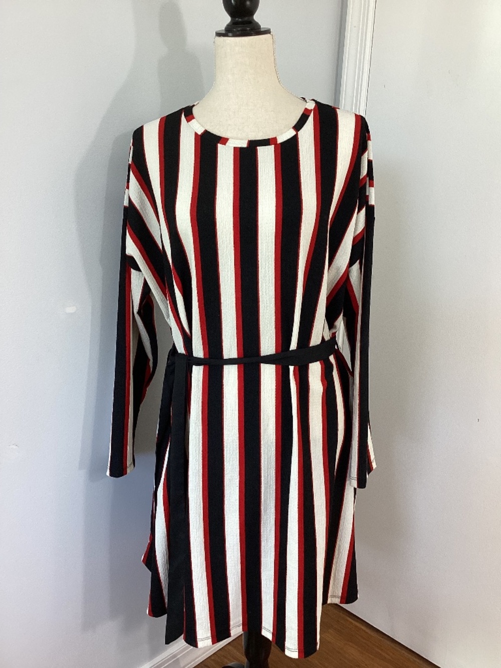 ZARA WOMAN SIZE MEDIUM MINI JERSEY DRESS TUNIC A LINE STRIPED RED BLACK WHITE